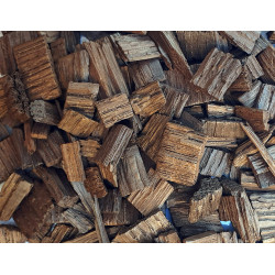 Flocken, dunkel geröstete Eichenchips - 1 Liter Portion.